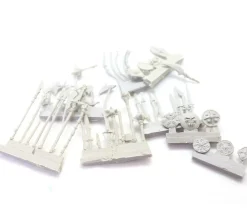 30 Armes médiévales à peindre de 1 à 4.5 cm modélisme