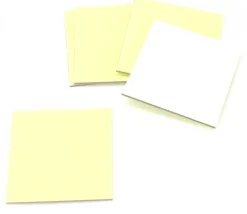 24 carrés 4 x 4 cm carton rigide jaune/blanc vierge tuiles à personnaliser