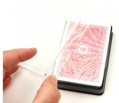 54 cartes internationales 100 % plastique Lonfield dans boite plastique