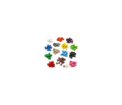 20 Cubes en bois 0.8 cm. 8x8x8 mm par couleur