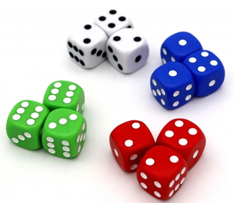 12 Dés de jeux Yams colorés en 18 mm