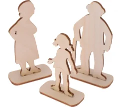 6 Figurines famille en bois naturel