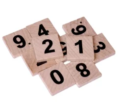 10 jetons bois 0 à 9 carrés et numérotés