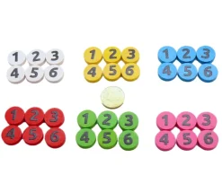 36 jetons numérotés 1 à 6 x 6 couleurs en bois