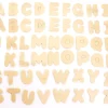 52 lettres alphabet en bois naturel 4.5 cm - 2 x 26 lettres