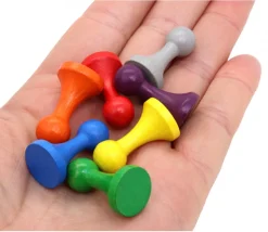 7 Pions bois 15 x 27 mm Modèle C multicolores pour jeu - lot de 7 (rouge, vert, jaune, bleu, violet, orange et gris)