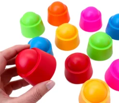 60 pions chapeaux 5 x 6 cm empilables pour jeux