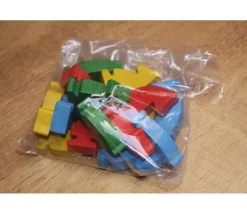 16 pions petits chevaux en bois fabrication française