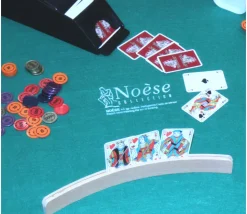 4 porte-cartes et 2 jeux de 54 cartes