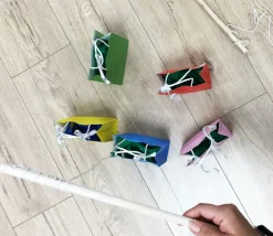 25 Sacs colorés en papier avec anse à garnir