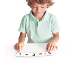 216 tuiles chiffres et signes mathématiques