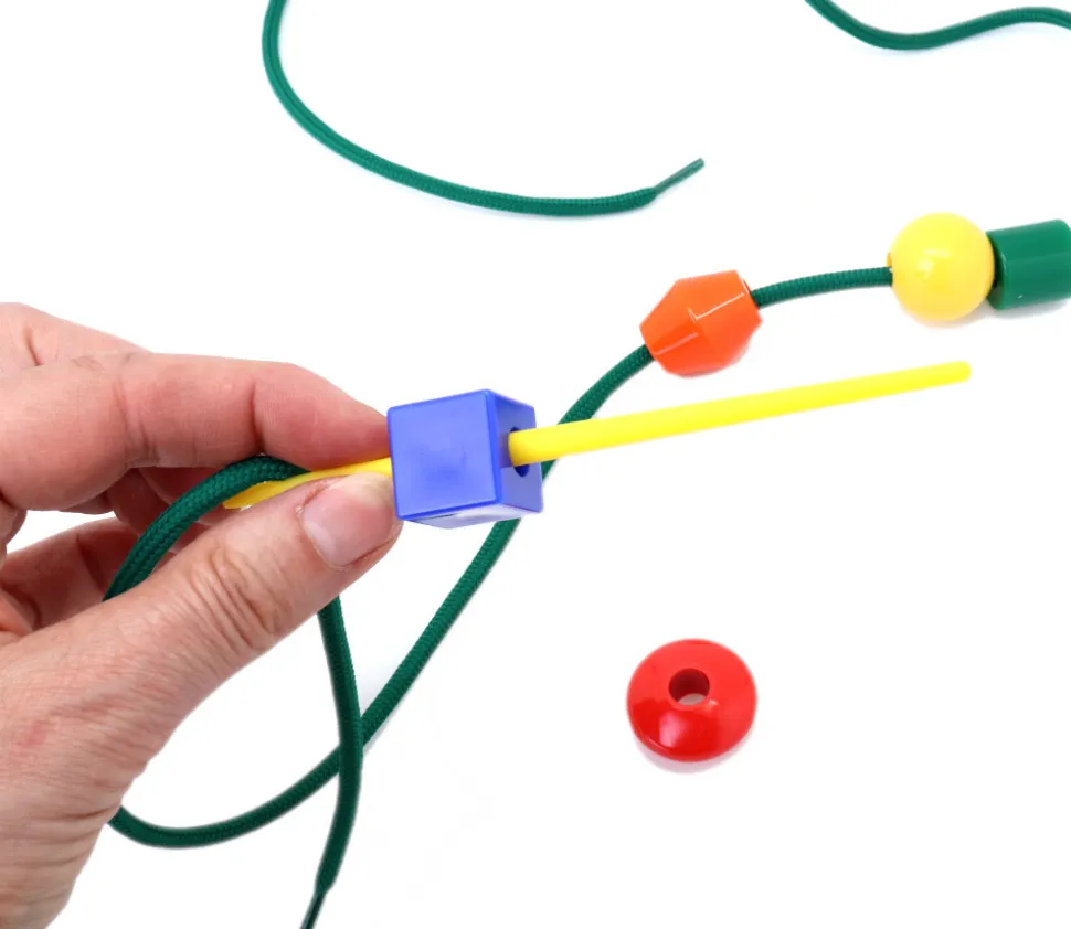 Aiguille de laçage de 12 cm