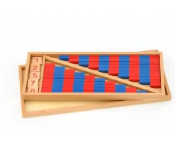 Barres rouges et bleues Montessori en bois format 25 cm avec tuiles nombres