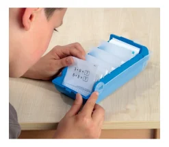 Boite à trier cartes vert de 20 x 9 x 6.5 cm avec intercalaires amovibles