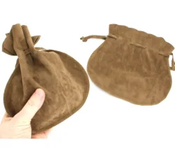 Bourse sac 17 x 18 cm daim marron clair