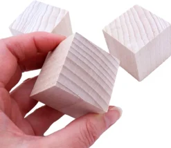 Cube en bois 4 cm naturel 40 x 40 x 40 mm à l'unité