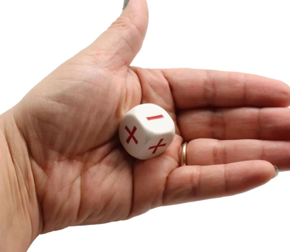 Dé + - plus et moins 22 mm addition/soustraction