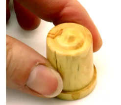 Dé à coudre en buis - mini seau en bois 30 x 24 mm