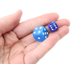 Dé à jouer 12 mm nacré à l'unité couleur à choisir