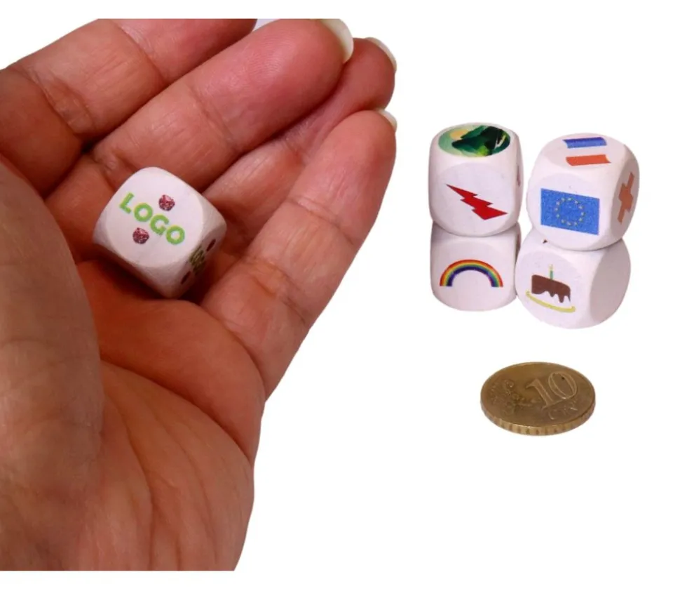 Dé 16 mm en bois coloré : 6 faces personnalisées avec vos images