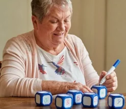 Dé faces magnétiques et effaçables neutres 5 cm