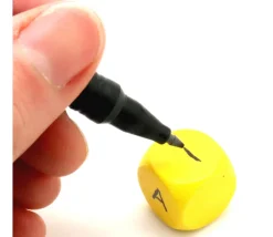 Dé neutre naturel 16 mm en bois sans marquage hêtre à l'unité