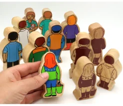 Fille de la ferme en bois 80 x 42 x 25 mm personnage jeu