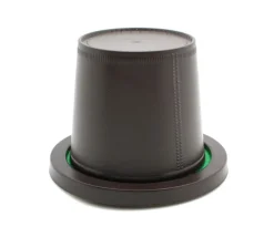 Gobelet avec couvercle 8 x 7.5 cm plastique intérieur feutrine