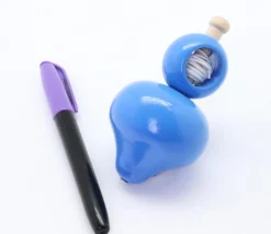 Grosse toupie bois 10 cm avec lanceur ficelle