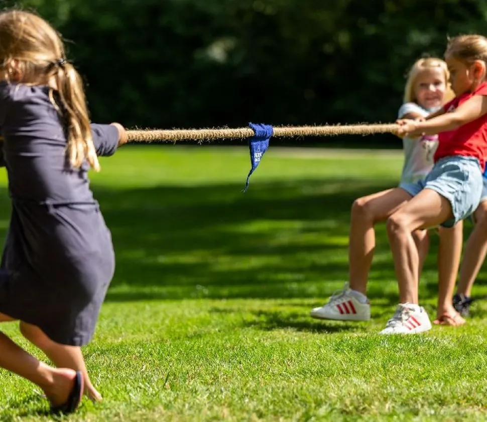 Jeu de tir à la corde 10 mètres avec drapeau limite