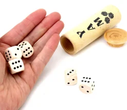 Jeu de Yam dans un étui en buis