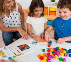 Kit activités cubes emboitables - 100 cubes emboitables 2 cm + fiches