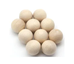 Lot 10 balles en bois naturel de cochonnet pour la pétanque 30 mm