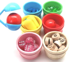 Mini baquet coloré 4.5 x 5.9 cm - panier rond bois à l'unité