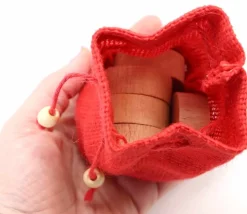 Mini sac jute rouge 7.5 x 10 cm avec cordon