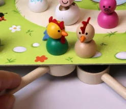 Mini théâtre en bois animaux de la ferme