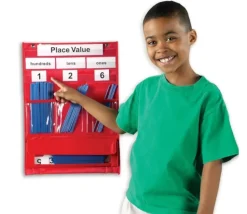 Panneau affichage avec pochettes 44 x 34 cm et accessoires tableau de valeur