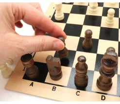 Pièces d'échecs en bois taille 2 (32 pièces sans plateau)