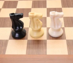 Pion cavalier 46 x 25 mm pour jeu à l'unité