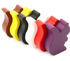 Pion écureuil en bois coloré pour jeu de 25 x 19 x 8 mm à l'unité