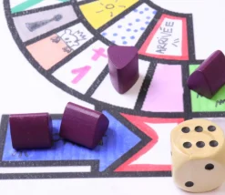 Pion hutte / tente en bois violet 12 x 11 x 10 mm