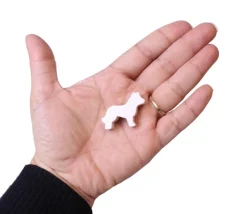 Pion loup / chien bois 34 x 25 x 8 mm