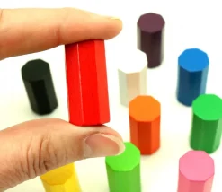 Pion octogone 15 x 30 mm en bois pour jeu à l'unité