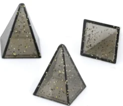 Pion pyramide pailleté ou opaque 15 x 20 mm de jeu à l'unité