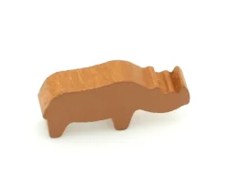 Pion rhinocéros marron clair en bois pour jeu 39 x 20 x 8 mm