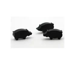 Pion sanglier ou cochon noir en bois 30 x 14 x 8 mm.