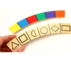 Plaquette bois couleurs et formes 20 x 3 x 0.5 cm