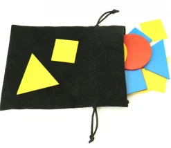 Sac 13 x 18 cm - velours épais NOIR avec cordon