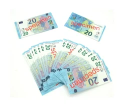 Set 100 billets de 20 euros factices pour jeux