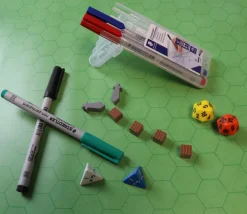 Tapis de jeu recto bleu - verso vert battlemap hexagone effaçable plateau 66 x 60 cm